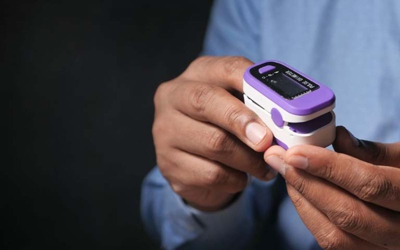 Những Điều Cần Biết Về Máy Đo Nồng Độ Oxy Trong Máu Trước Khi Sử Dụng Những Điều Cần Biết Về Máy Đo Nồng Độ Oxy Trong Máu Trước Khi Sử Dụng